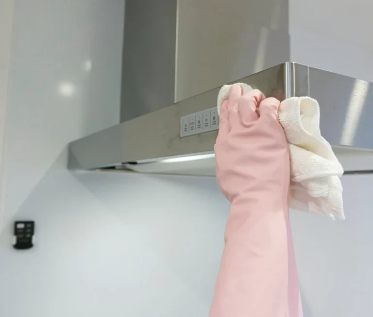 困った時はお気軽に相談して下さい｜換気扇の掃除をして欲しい